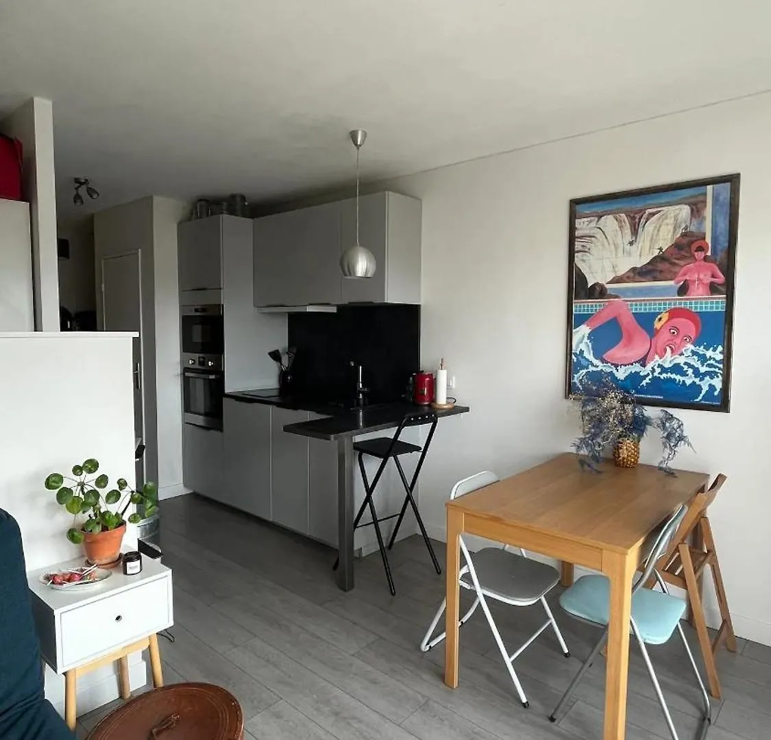 Apartment Charmant Studio A Montmartre Sacre Coeur Paris